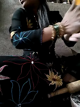 Snapshot of Hot_Simran_01 chatting on November 3, 3:02 pm Hot Simran 01 online show from November 3, 3:02 pm