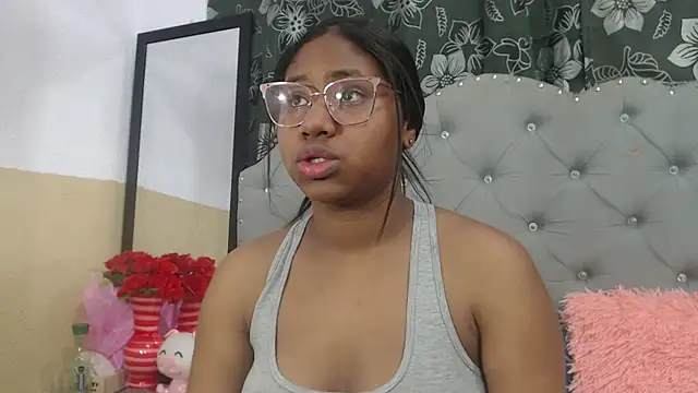 valentinavega18x online show from January 15, 5:12 am