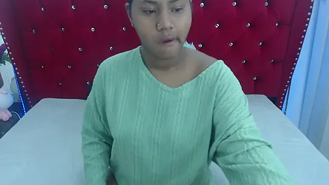 valentinavega18x online show from April 17, 6:05 am