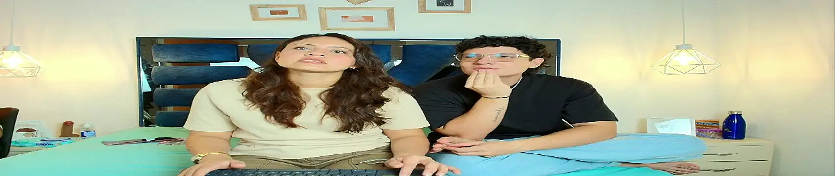 Zoe And Dylan  online show from March 20, 12:54 pm