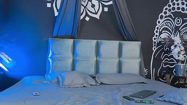 AlessioVitale online show from February 16, 7:54 pm