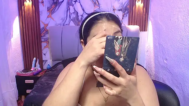 Snapshot of lehia_285 chatting on November 13, 4:39 pm lehia 285 online show from November 13, 4:39 pm