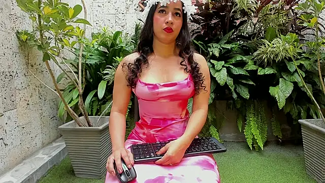 Staarhot online show from February 20, 12:27 pm