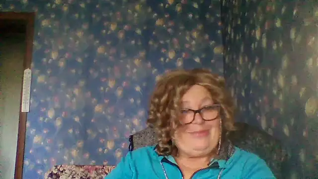 Snapshot of Milaniya606 chatting on November 1, 6:37 am Milaniya606 online show from November 1, 6:37 am