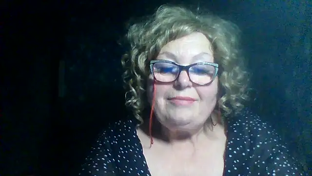 Snapshot of Milaniya606 chatting on November 25, 9:15 pm Milaniya606 online show from November 25, 9:15 pm