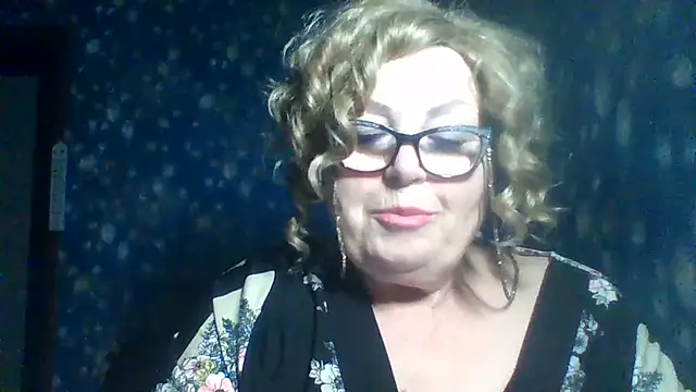 Snapshot of Milaniya606 chatting on December 2, 2:28 am Milaniya606 online show from December 2, 2:28 am