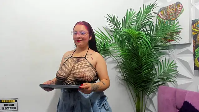 Anggie Miller online show from December 17, 11:16 am