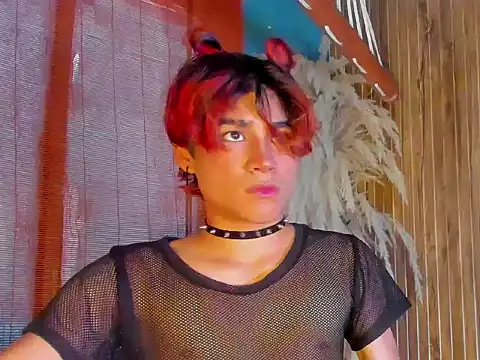 Leo Glow online show from January 13, 1:16 pm