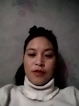 Snapshot of Alice-567 chatting on November 1, 2:19 pm Alice-567 online show from November 1, 2:19 pm