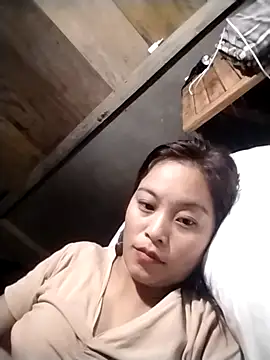 Snapshot of Alice-567 chatting on November 13, 6:40 pm Alice-567 online show from November 13, 6:40 pm