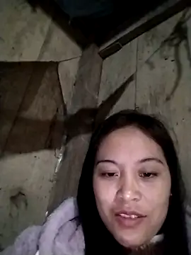 Snapshot of Alice-567 chatting on November 21, 1:59 am Alice-567 online show from November 21, 1:59 am