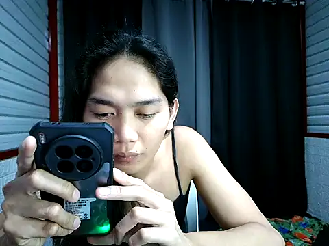 Snapshot of xwildflowerx chatting on December 3, 5:33 pm xwildflowerx online show from December 3, 5:33 pm