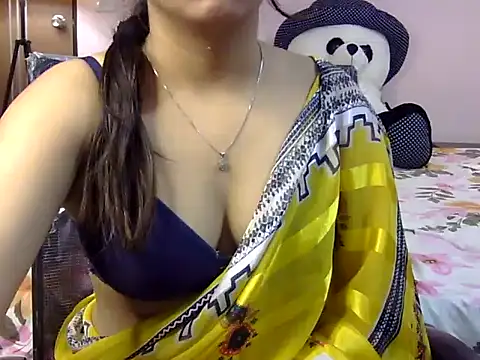 Snapshot of shakshi_89 chatting on November 25, 6:35 am shakshi 89 online show from November 25, 6:35 am