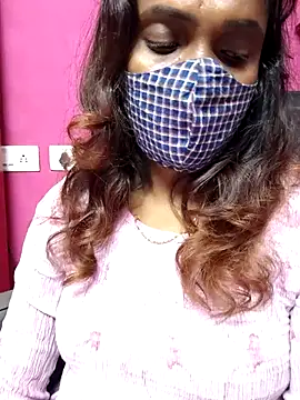 Queen-dhivya online show from December 4, 5:54 pm