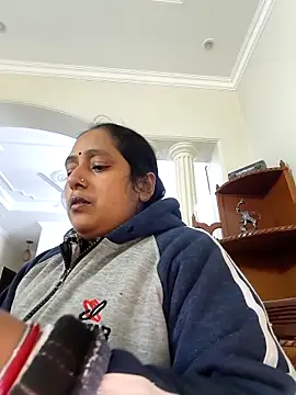 Snapshot of Hot-Sana2 chatting on December 1, 6:40 am Hot-Sana2 online show from December 1, 6:40 am