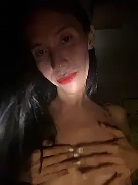 bellaUtops online show from March 15, 3:01 am