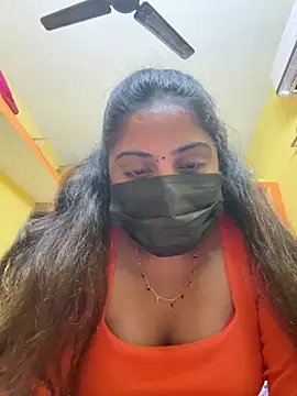 Tamil Hot Varshu online show from January 5, 6:11 pm