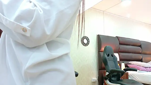 BriannaRivera online show from March 30, 12:39 pm