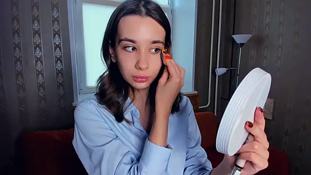 JacalynSchreiber online show from November 10, 11:31 am