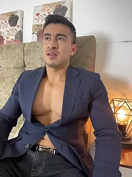 Chris Clarck online show from November 28, 8:22 pm