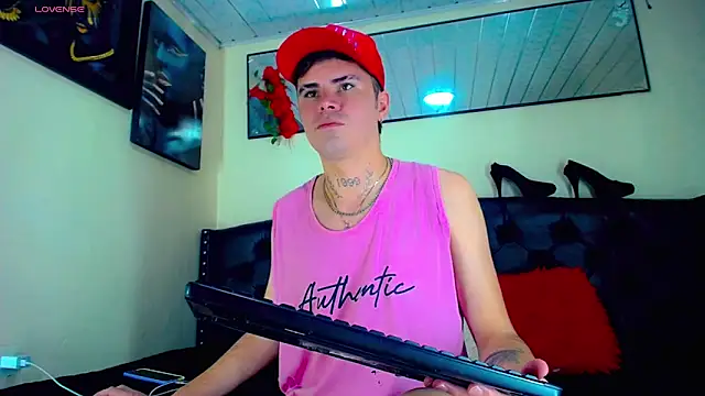 Sebastian Loaiza online show from November 6, 5:58 pm