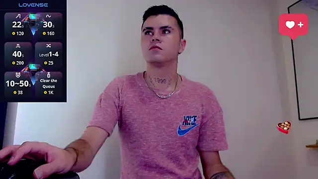 Sebastian Loaiza online show from December 5, 4:58 pm