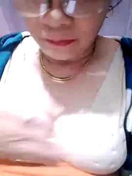 small-house123 online show from December 16, 2:00 pm