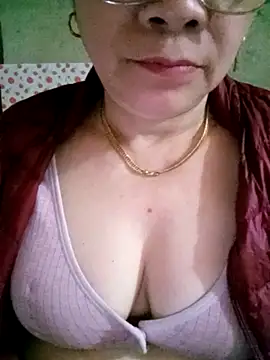 small-house123 online show from February 14, 5:37 am