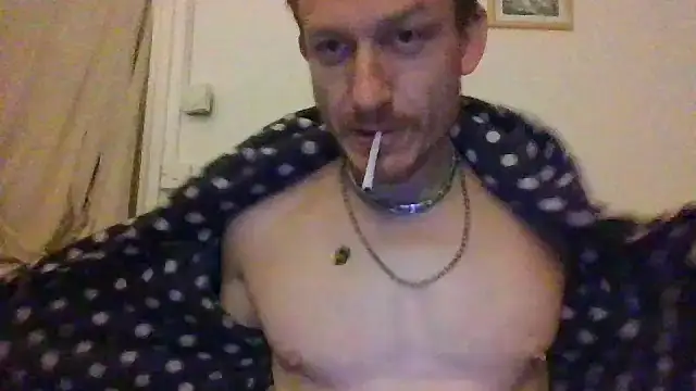 Snapshot of jigglethaypussi chatting on November 16, 3:12 am jigglethaypussi online show from November 16, 3:12 am