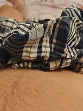 Snapshot of 3leo10 chatting on February 26, 8:19 pm 3leo10 online show from February 26, 8:19 pm