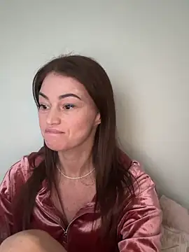 Snapshot of Sindy_Energy chatting on November 28, 10:40 am Sindy Energy online show from November 28, 10:40 am