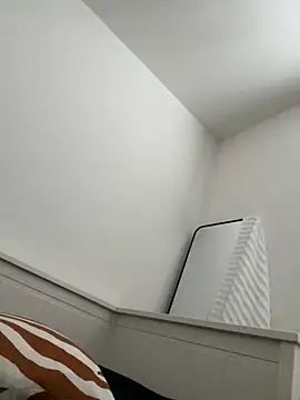 Snapshot of Bethrae25 chatting on November 13, 12:37 pm Bethrae25 online show from November 13, 12:37 pm