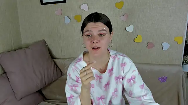 Zorianaa online show from April 14, 8:37 pm