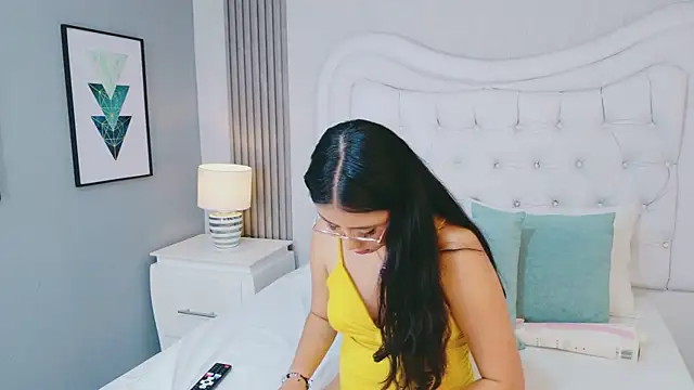 ScarlettPetrova online show from April 16, 11:22 am