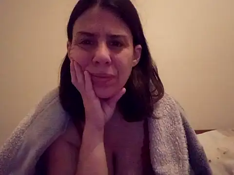 hotnathy69 online show from January 15, 8:08 am