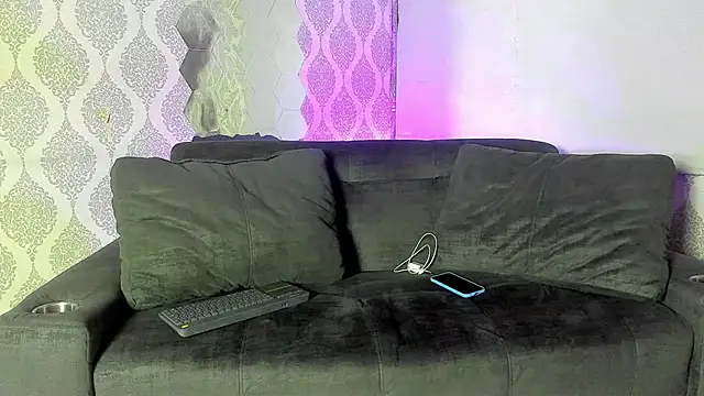 Boy savoy online show from February 4, 7:25 am