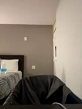 kittymia471 online show from November 8, 4:45 am