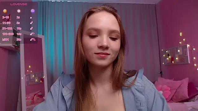 Adria Arjona online show from April 1, 7:42 am