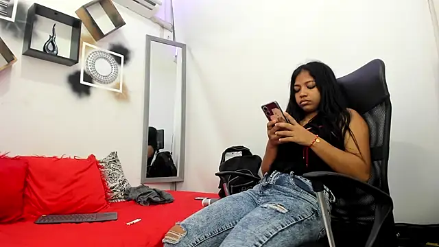 YuleimysAndAlex online show from November 5, 3:17 am