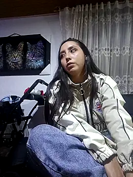 naughtygoddesss  online show from December 20, 7:15 am