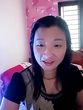 Snapshot of wees-lind chatting on February 23, 4:32 am wees-lind online show from February 23, 4:32 am