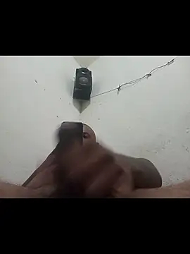 Snapshot of negrocomomisuerte chatting on November 6, 10:05 am negrocomomisuerte online show from November 6, 10:05 am