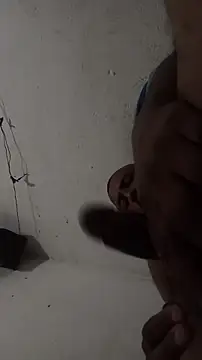 Snapshot of negrocomomisuerte chatting on November 19, 6:52 pm negrocomomisuerte online show from November 19, 6:52 pm