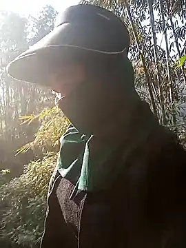 Snapshot of Mami_xxx chatting on November 27, 1:07 am Mami xxx online show from November 27, 1:07 am