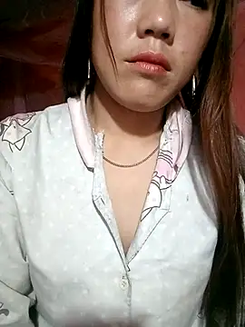 Sara pusyy online show from April 7, 8:42 pm