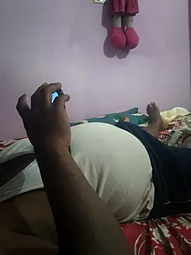 hyd couple7878 online show from November 9, 10:24 am