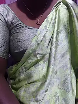 hyd couple7878 online show from January 10, 5:15 pm