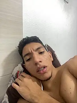 johnvixx online show from November 3, 7:26 pm