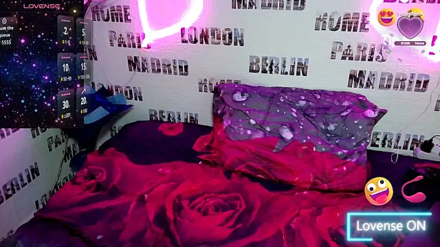 Bya hootgyrl1 online show from January 6, 9:39 pm