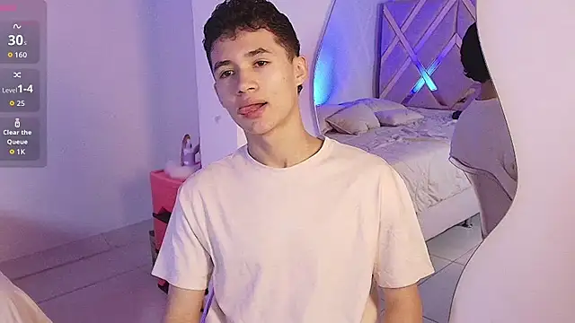 Eiden Blake online show from April 8, 2:11 am